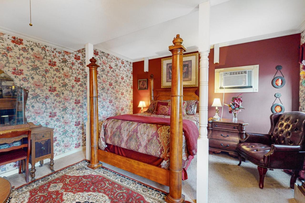 Bridgeford House Villa Eureka Springs Oda fotoğraf